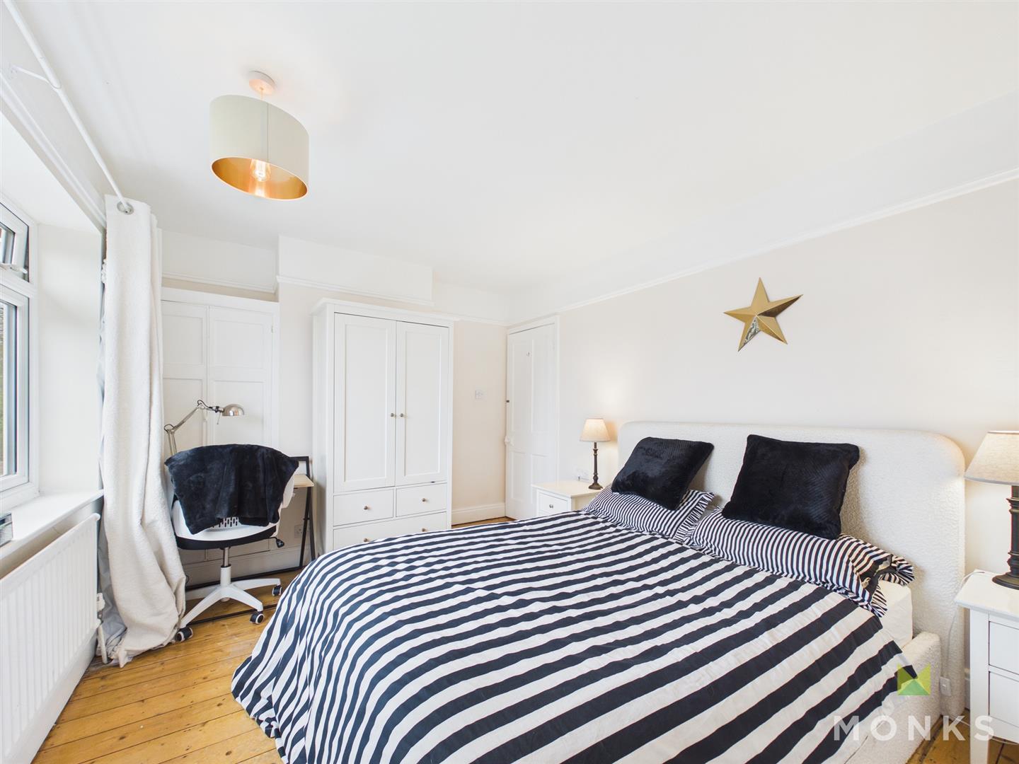 3 Meole Crescent, Shrewsbury, SY3 9ES For Sale